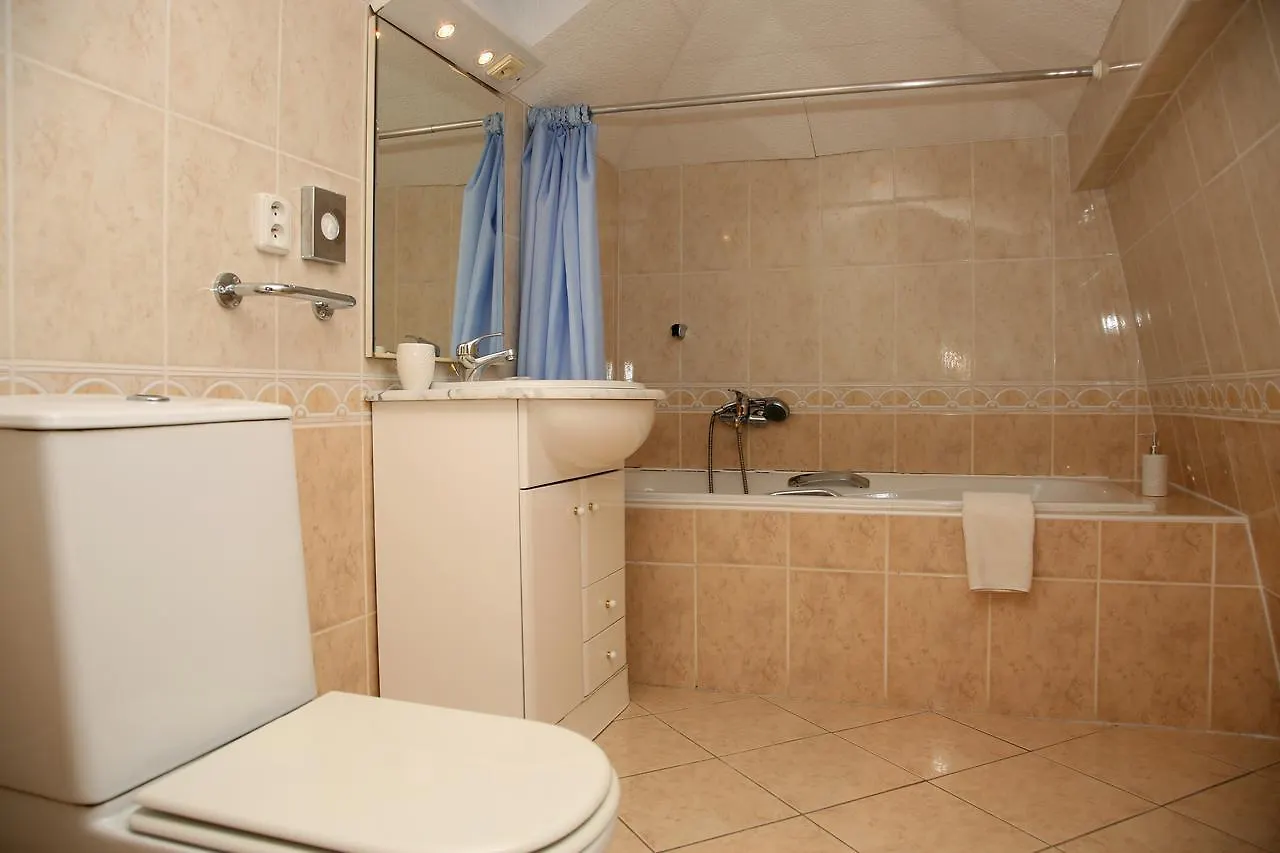 Pension Villa Renan Karlovy Vary 3*,  Czech Republic